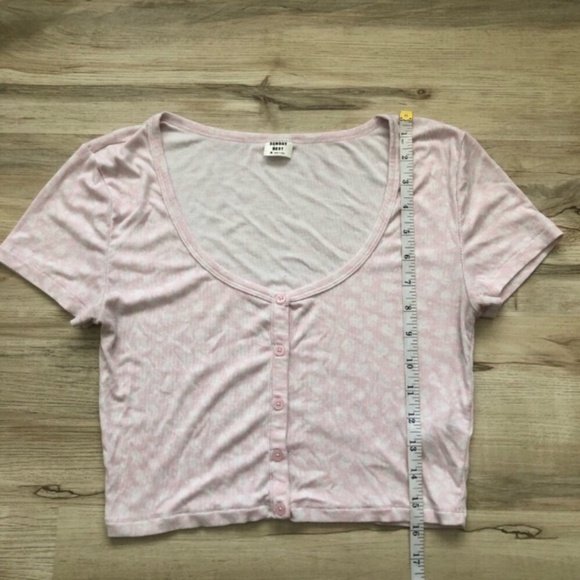 Sunday Best Light Pink Button-Up Crop Top - Picture 3 of 7